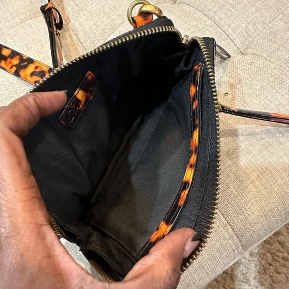 Sam Edelman Circus NY - Malibu Slim Crossbody Leopard Print- Minibag - EUC - Picture 6 of 7